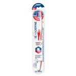 -Escova-Dental-Sensodyne-Sensibilidade-E-Gengivas-1-Unidade